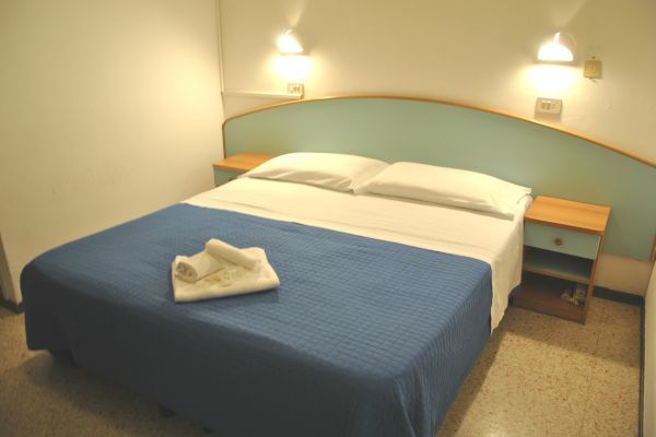 Hotel Luna Rossa Rimini Eksteriør bilde